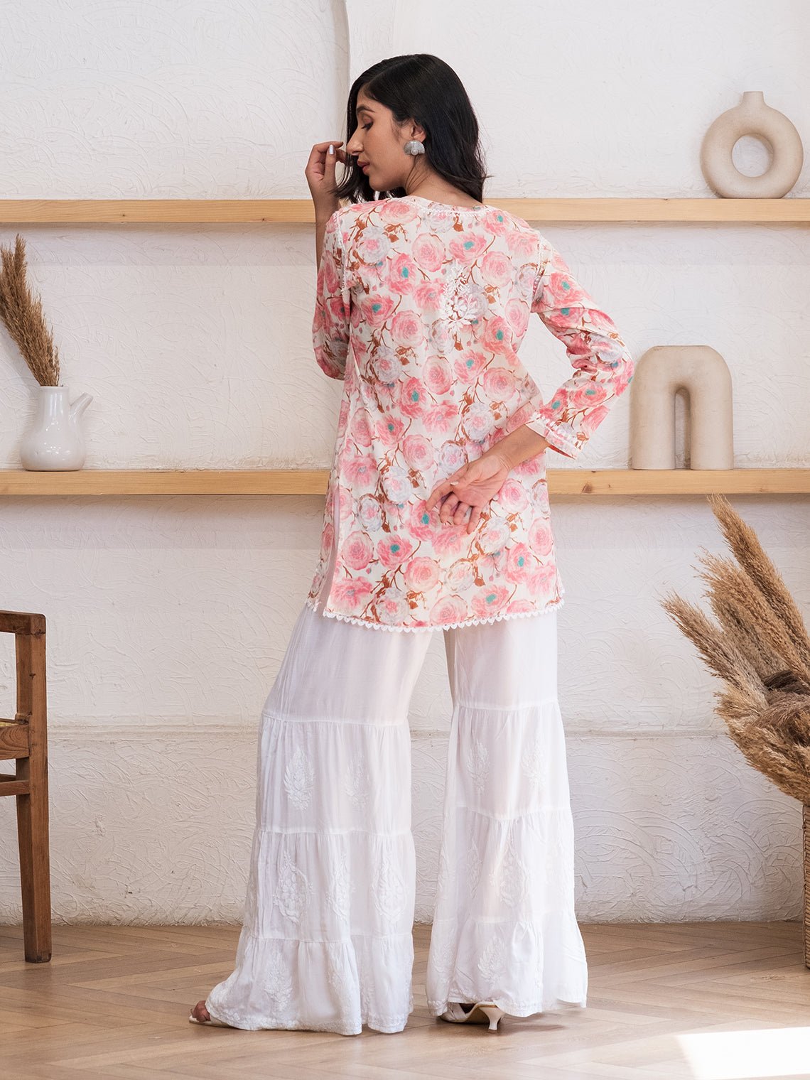 Zara Mul Cotton Short Chikankari Kurti - Chowkhat Handicraft