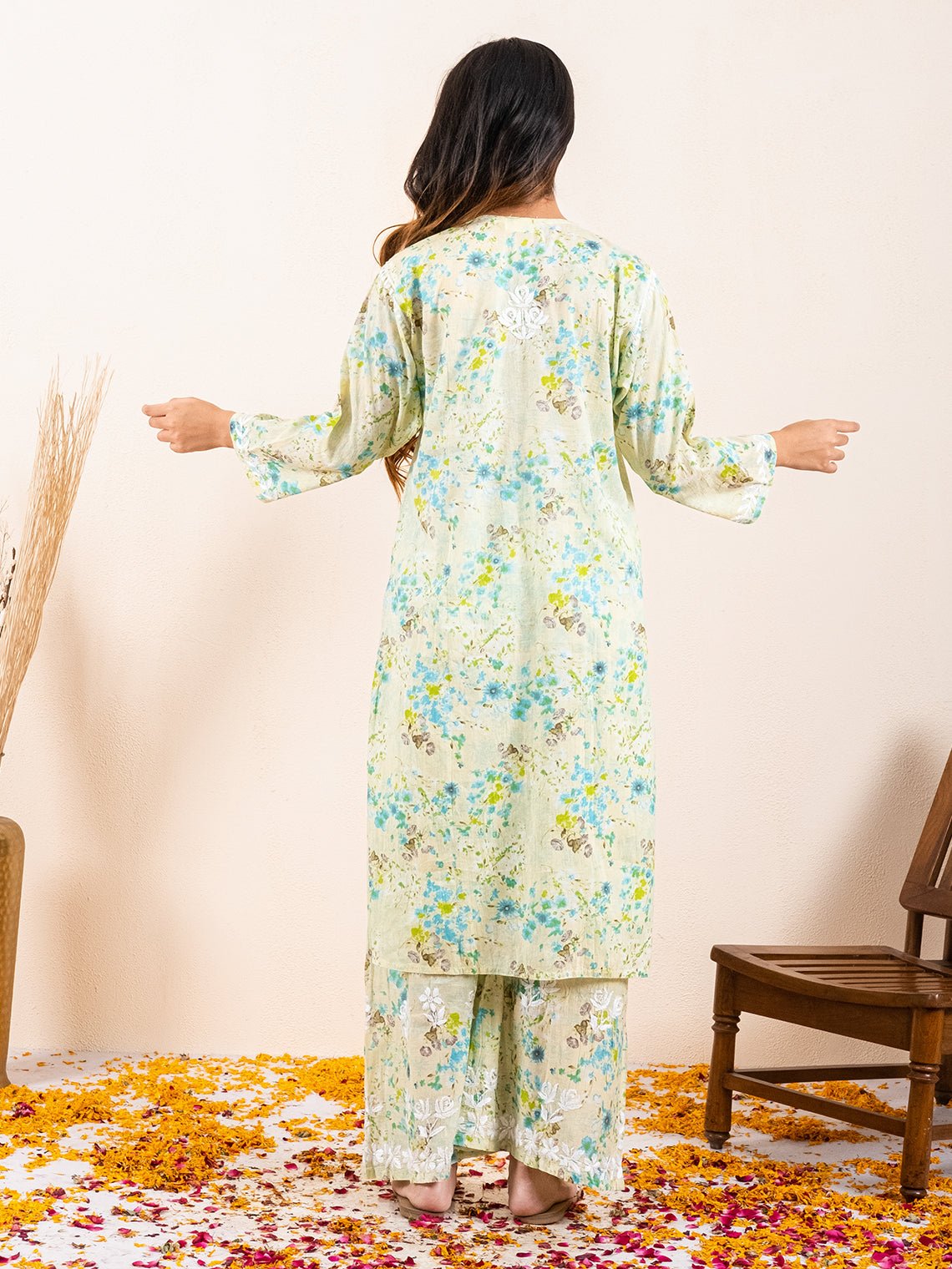 Raahi Mul Cotton Chikankari Kurti & Palazzo Set - Chowkhat Lifestyle