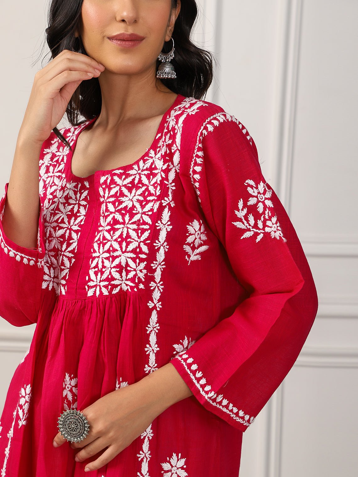 Saad Short Cotton Slub Chikankari Kurti - Chowkhat Handicraft