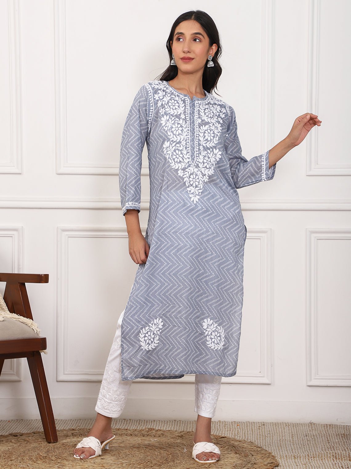 Zola Womens Exclusive Georgette Lucknowi Chikankari Kurti (220732-Grey-L)  in Jaipur at best price by Tani Fashion - Justdial