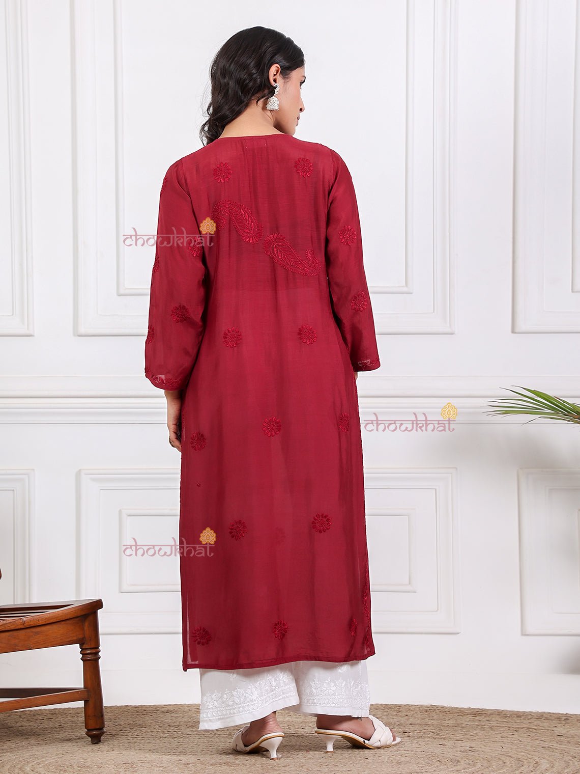 Nadia Straight Muslin Chikankari Kurti - Chowkhat Lifestyle